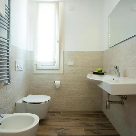 Dolce Laguna 2 Pensionat Tessera