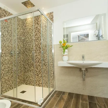 Dolce Laguna 2 Pensionat 4*