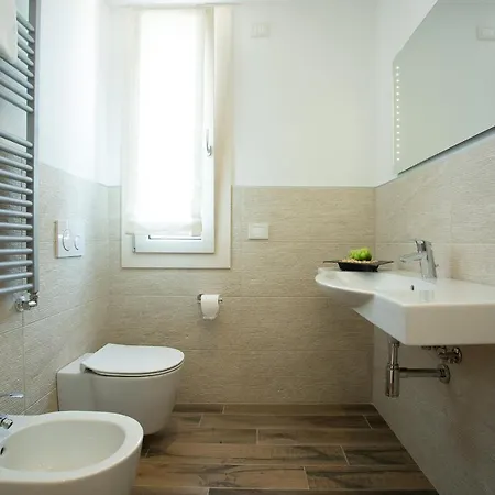 Dolce Laguna 2 Pensionat Tessera