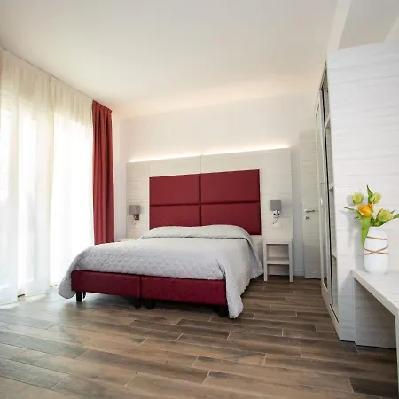 Dolce Laguna 2 Guest House 4*